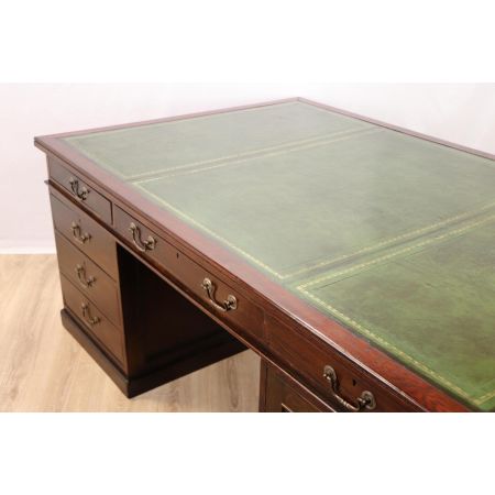 Großer Partners Desk / Pedestal Desk für 2 Personen aus Eiche