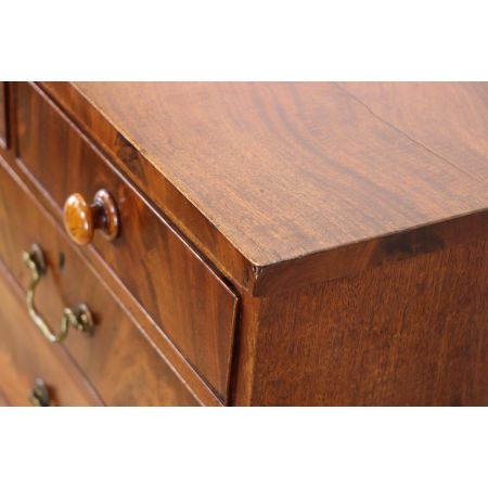 Chest of Drawers/ Kommode