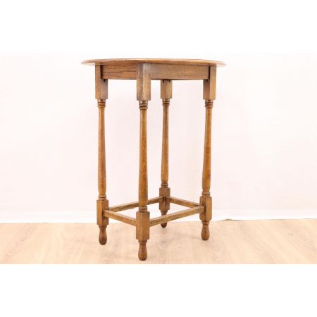 Schöner rustikaler Beistelltisch - Gateleg Tisch