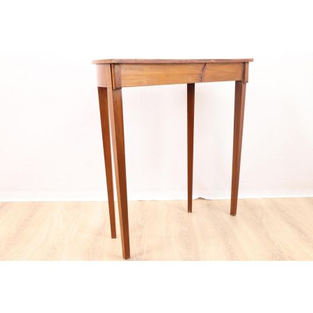 Halbrunder Beistelltisch / Side Table mit schönen Intarsien