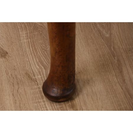 Ausziehbarer Esstisch auf Cabriole Legs