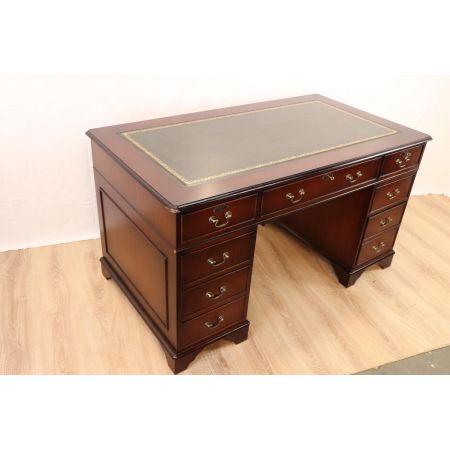 Edler Pedestal Desk mit Ledereinlage