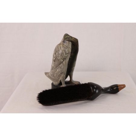 Schöne Vintage Kleiderbürste mit Enten Motiv