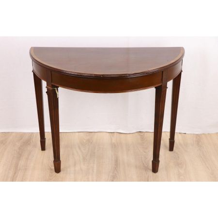 Hübscher Demi Lune Konsolentisch mit Schnitzereien