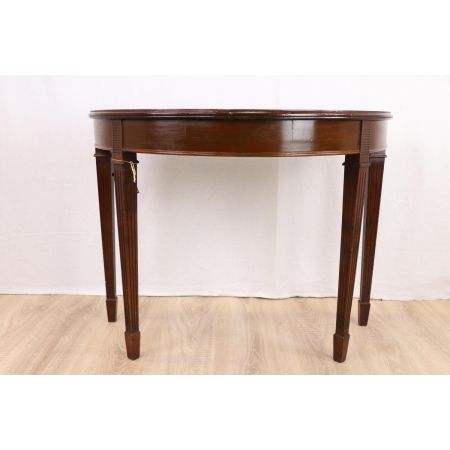 Hübscher Demi Lune Konsolentisch mit Schnitzereien