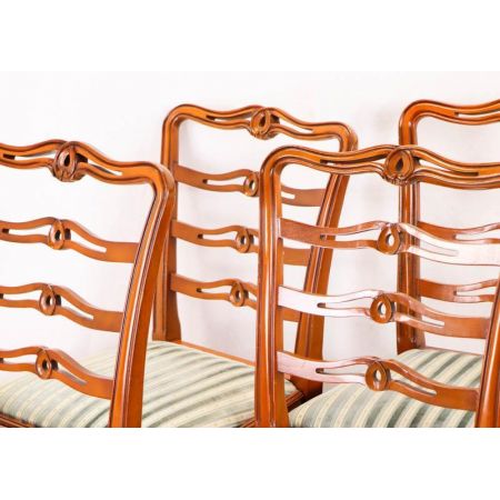 4er Set gut erhaltene Eiben Stühle mit Sitzpolster aus England