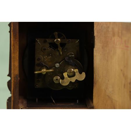Antike Bracket Clock mit Holzgehäuse