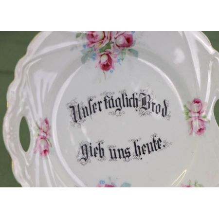 Einzelner Porzellan Dessertteller mit Blumenmotiv
