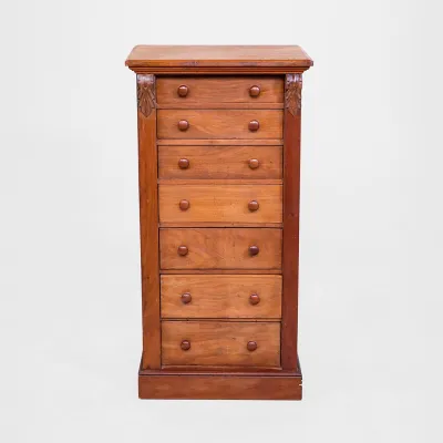 Hochkommode aus Holz mit sieben Schubladen - Wellington Chest