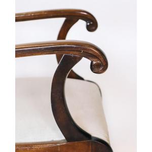 Eleganter regency armchair aus Mahagoni mit schönem Streifenbezug