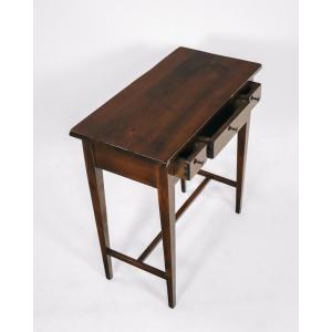 Eleganter Ladiesdesk aus massivem Mahagoni