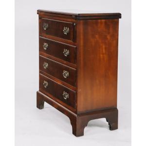 Kleine Kommode aus Mahagoni mit ausklappbarer Topplatte