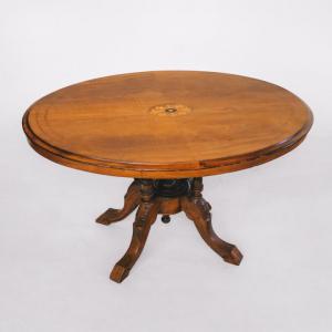 Viktorianischer, Ovaler Tiptop-table aus massivem Nussbaumholz und Mahagoni