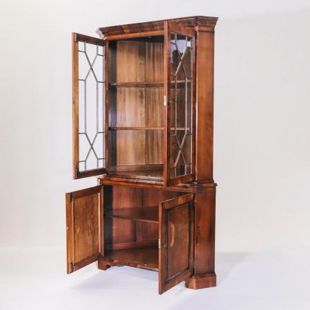 Großer vintage Cornercupboard mit zwei Türen aus Eibenholz