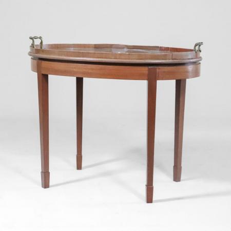 Einzigartiges antikes Serviertischchen mit herausnehmbarem Tablett