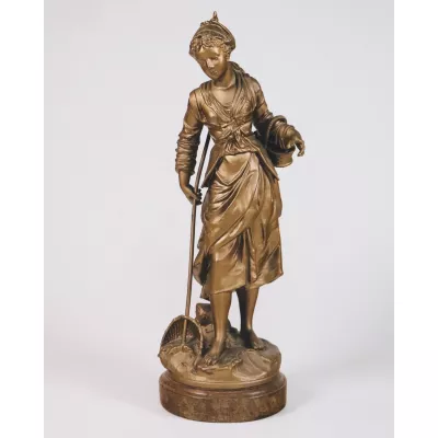 Frauenstatue, Dekoration