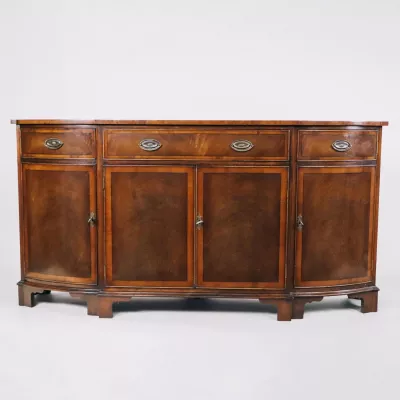 Elegantes 4-door Sideboard aus Mahagoni mit wunderschönen Bandintarsien