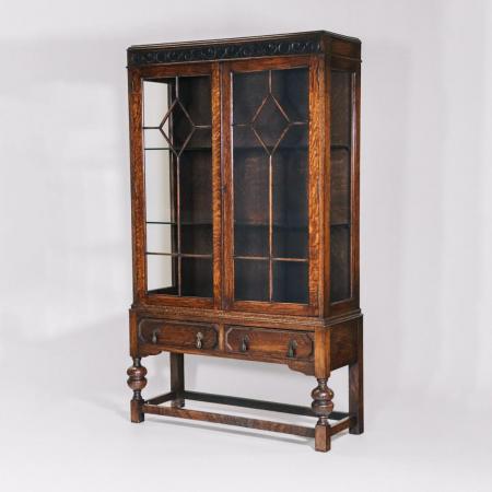 Edwardianisches Vitrinenkabinett, ca. 1910, Eichenholz, Glasvitrinenschrank Antik, antike Vitrine