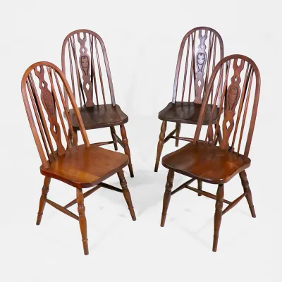 Antike Windsor Chairs – 4er Set Massivholz Stühle im Originalstil