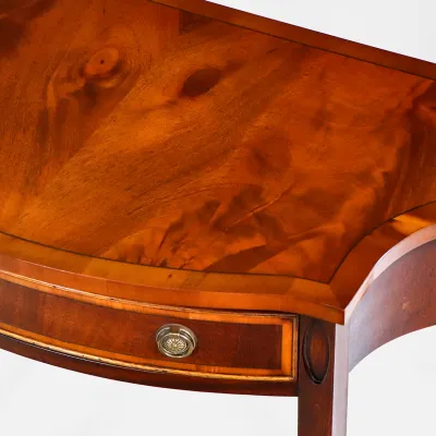 Bevan Funell Konsolentisch