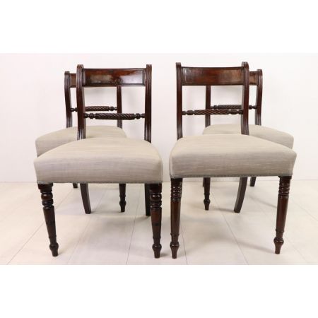 Antike Viktorianische Esszimmer Stühle, Dining Chairs aus Mahagoni Holz 6 Stück, Column Legs, Sabre Legs mit Schönen Sauberen Polstern, ca. 1860