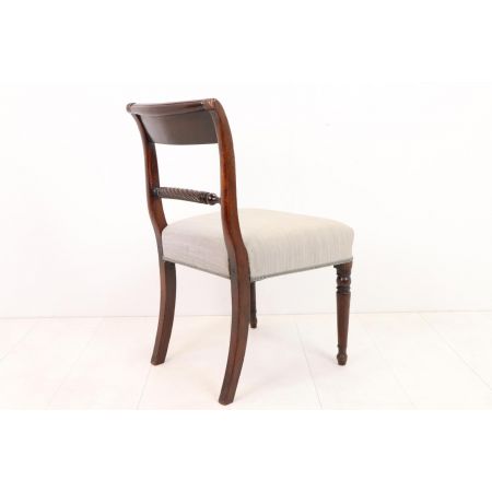 Antike Viktorianische Esszimmer Stühle, Dining Chairs aus Mahagoni Holz 6 Stück, Column Legs, Sabre Legs mit Schönen Sauberen Polstern, ca. 1860