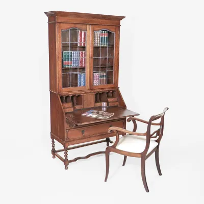 Antiker englischer Schreibsekretär mit Aufsatz und Vitrine aus Massivholz
