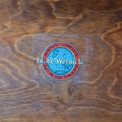 Globe Wernicke Bücherregal