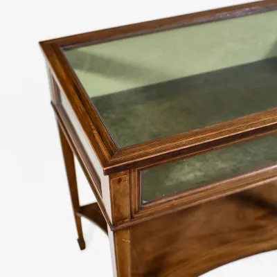Antike Mahagoni Glasvitrine