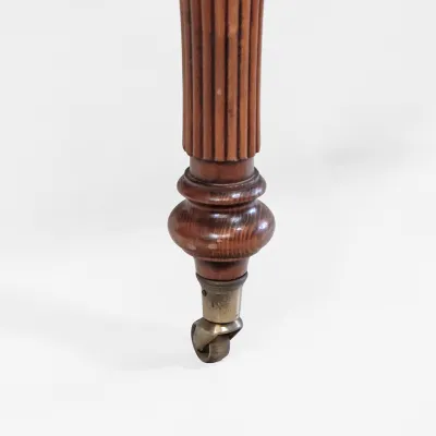 Ovaler Esstisch Antik Stil Eibe bis 250 cm ausziehbar
