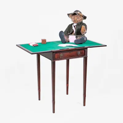 Antiker Spieltisch klappbar