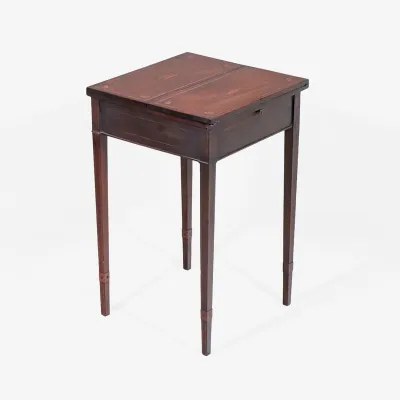 Antiker Spieltisch klappbar