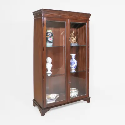 Edwardian Style Display Cabinet aus Mahagoni mit Glasböden
