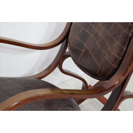 Antiker Thonet Stil Schaukelstuhl, massive Buche, ca. 1920