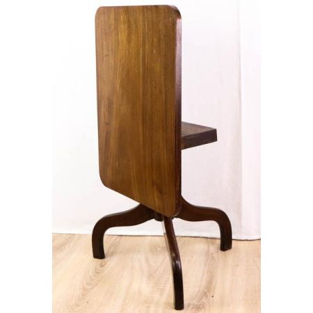 Antiker Tripod Tilt Top Table, Mahagoni, ca. 19. Jahrhundert