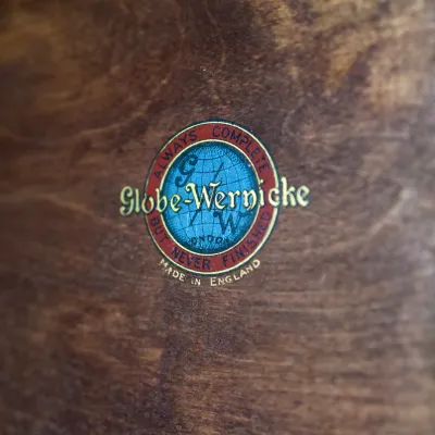 Globe Wernicke Bücherregal