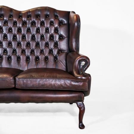 Vintage Queen Anne Chesterfield 2-Sitzer