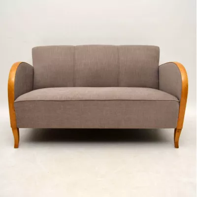 Schwedisches Art Deco Satin Birke Gepolstertes Sofa