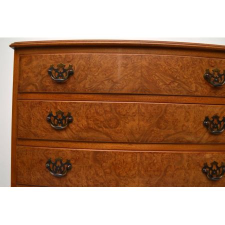 Antiker Georgian Style Burr Walnut Chest on Chest