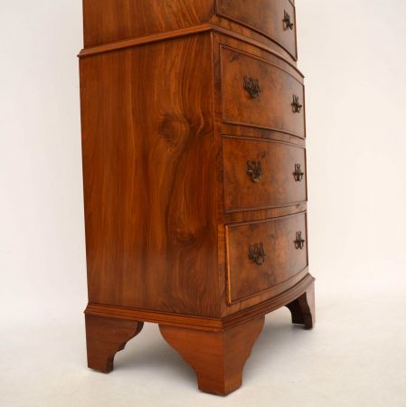 Antiker Burr Walnut Bow Fronted Chest on Chest