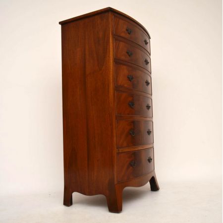 Antike Mahagoni Kommode mit 6 Schubladen in dunklem Holz