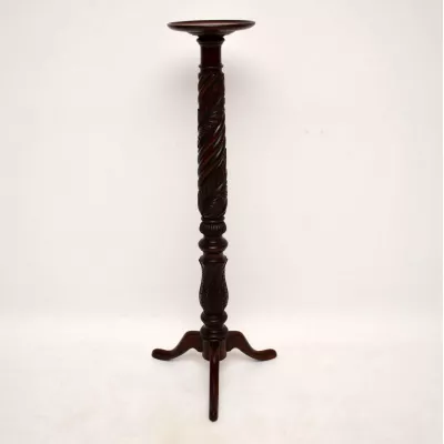 Antiker Georgian Carved Mahogany Torchere Stand