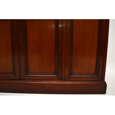 Antiker viktorianischer Mahagoni Schrank / Anrichte