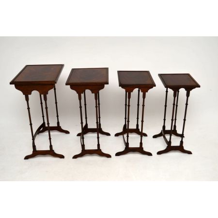 Antike Mahogany Nest of Four Tables