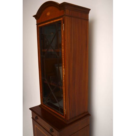 Antikes georgisches Mahagoni Bücherregal