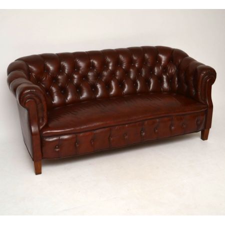 Antikes Swedish Leather Chesterfield Sofa