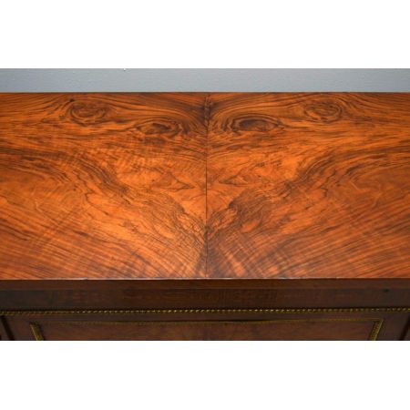 Antikes viktorianisches Walnuss Credenza Sideboard