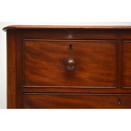 Feiner Quality Antique Victorian Mahogany Chest of Drawers
