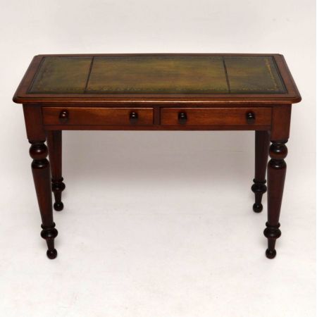 Antiker viktorianischer Mahagoni-Leder-Top-Schreibtisch 