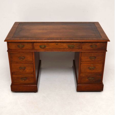 Antiker viktorianische Walnuss-Sockel-Schreibtisch Bürotisch